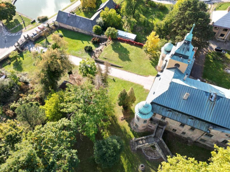 Zámecký Areál Holovousy s.r.o., Czech Republic (Czechia)